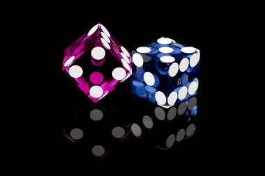 Live Olympic Games slot interface with real-time spin mechanics and chat